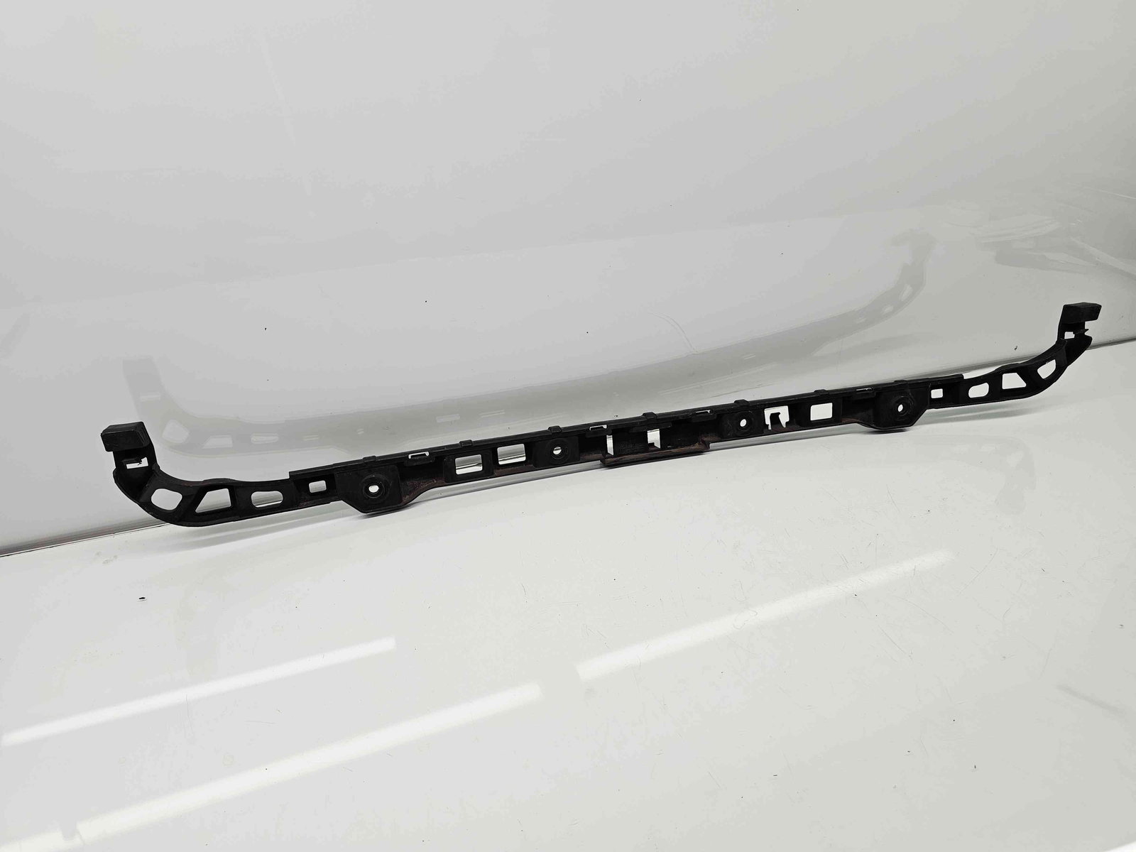 Suport central bara spate Volkswagen Golf 6 (5K1) [Fabr 2009-2013] 5K6807863 - imagine 3