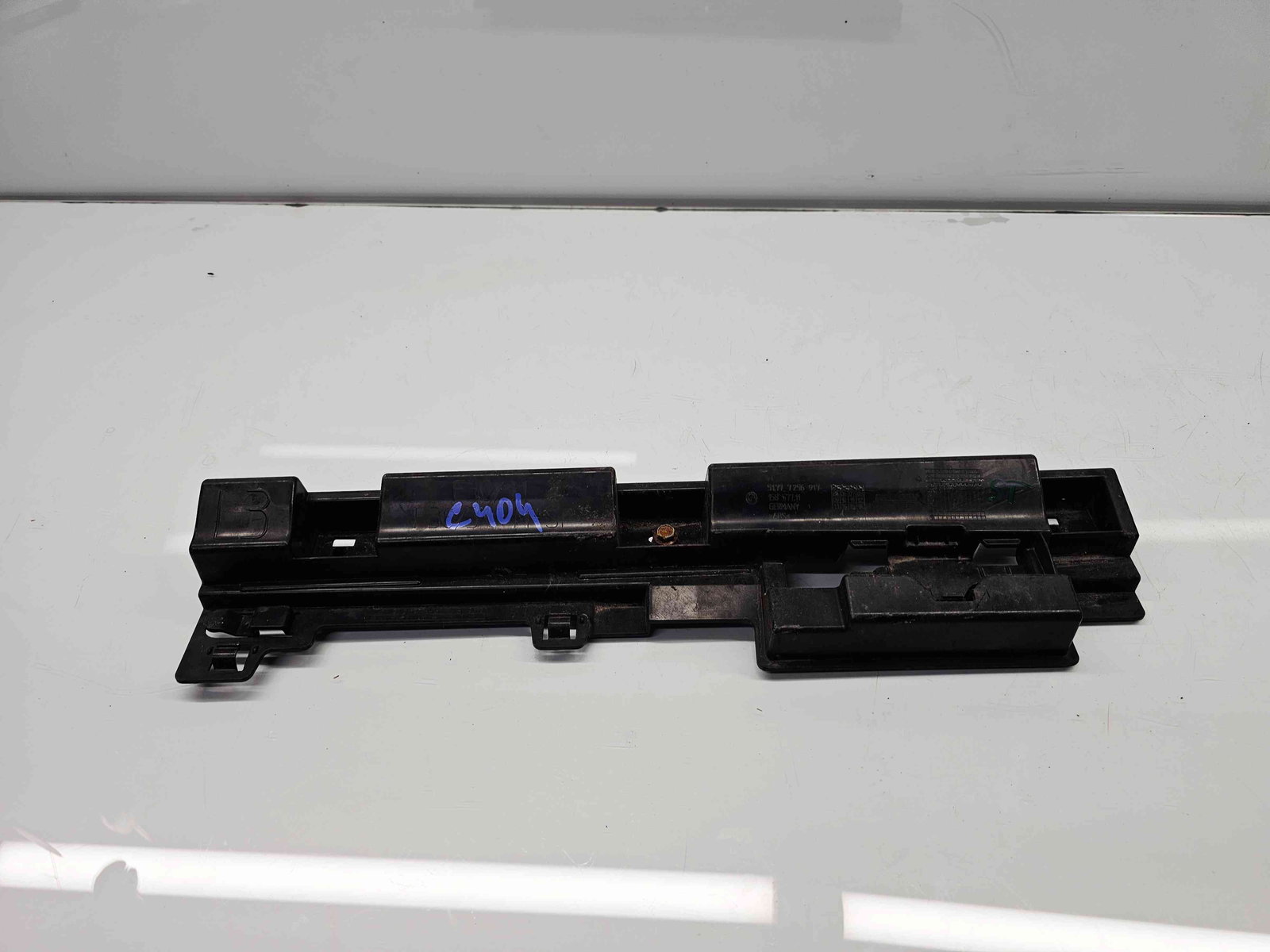 Suport prag stanga Bmw 3 (F30) [Fabr 2012-2017] 7256917 - imagine 1