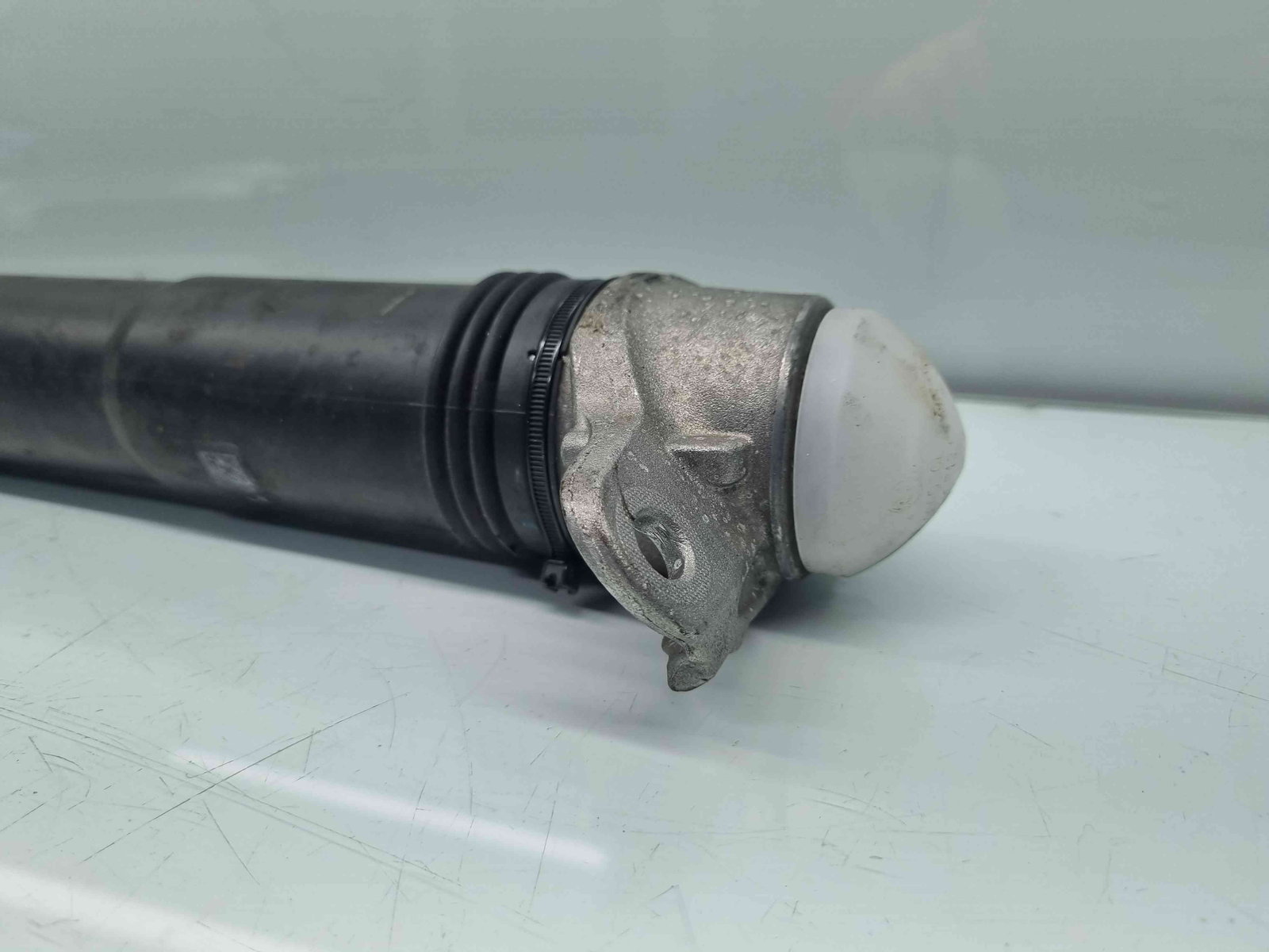 Amortizor dreapta spate Seat Ibiza 6 (KJ1) Facelift [Fabr 2017-prezent]1.0 TSI DUSA 85KW / 115CP - imagine 2