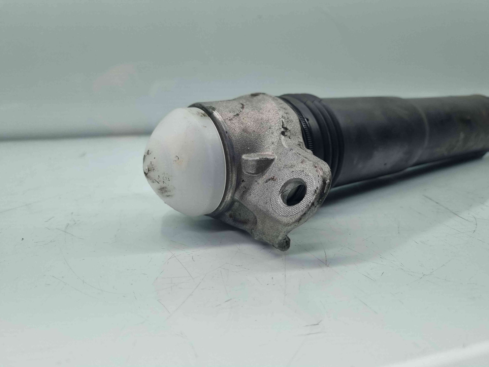 Amortizor stanga spate Seat Ibiza 6 (KJ1) Facelift [Fabr 2017-prezent]1.0 TSI DUSA 85KW / 115CP - imagine 3