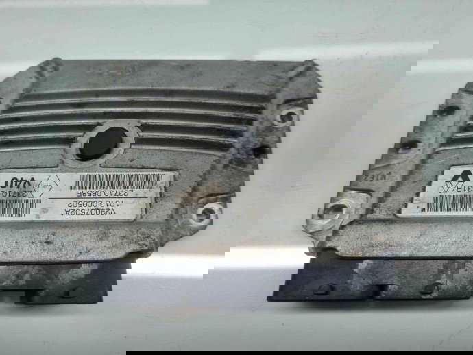 Calculator motor ECU Renault Megane 3 (B95) [Fabr 2008-2016] 237100131R 1.6 Benz K4M858 81KW / 110CP