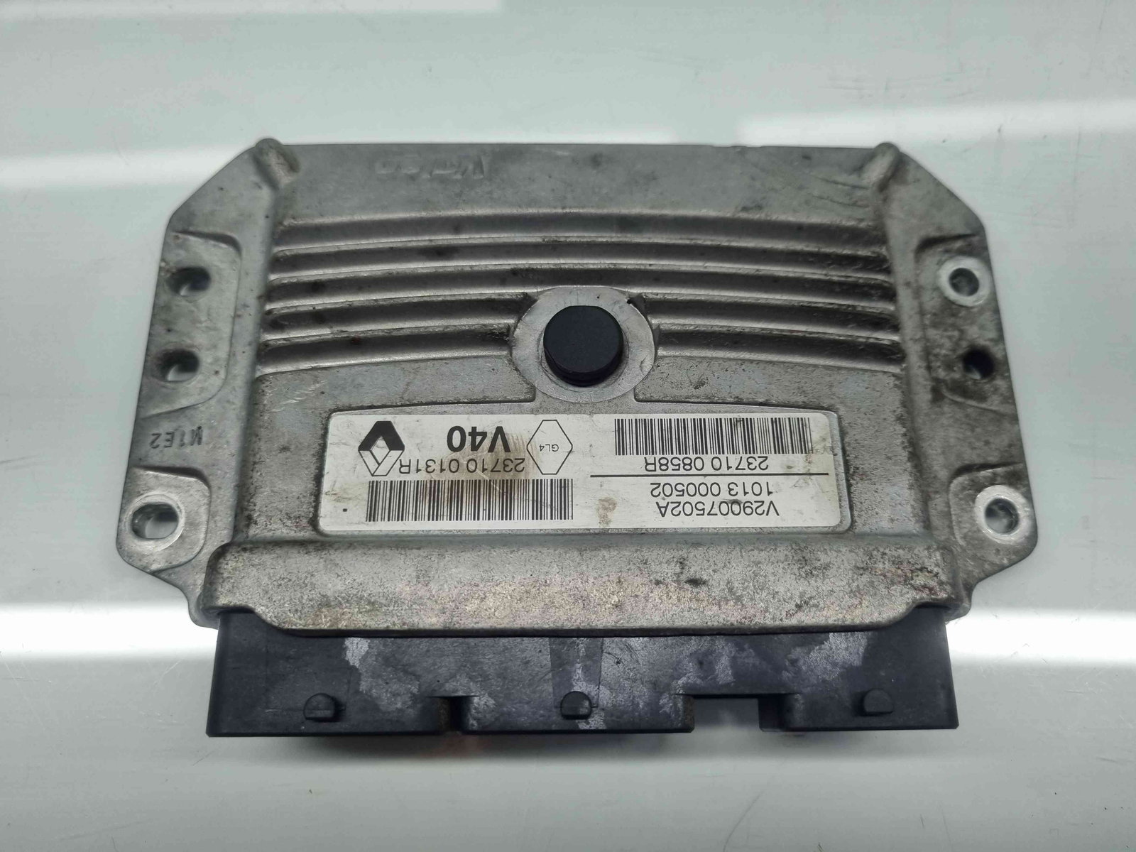 Calculator motor ECU Renault Megane 3 (B95) [Fabr 2008-2016] 237100131R 1.6 Benz K4M858 81KW / 110CP - imagine 1