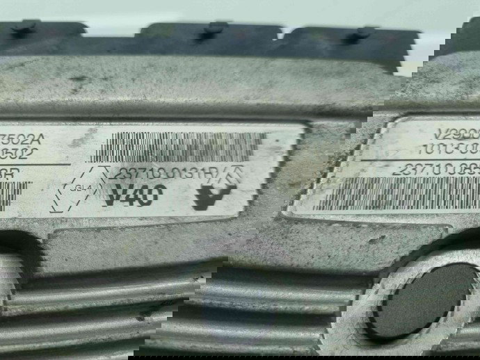 Calculator motor ECU Renault Megane 3 (B95) [Fabr 2008-2016] 237100131R 1.6 Benz K4M858 81KW / 110CP