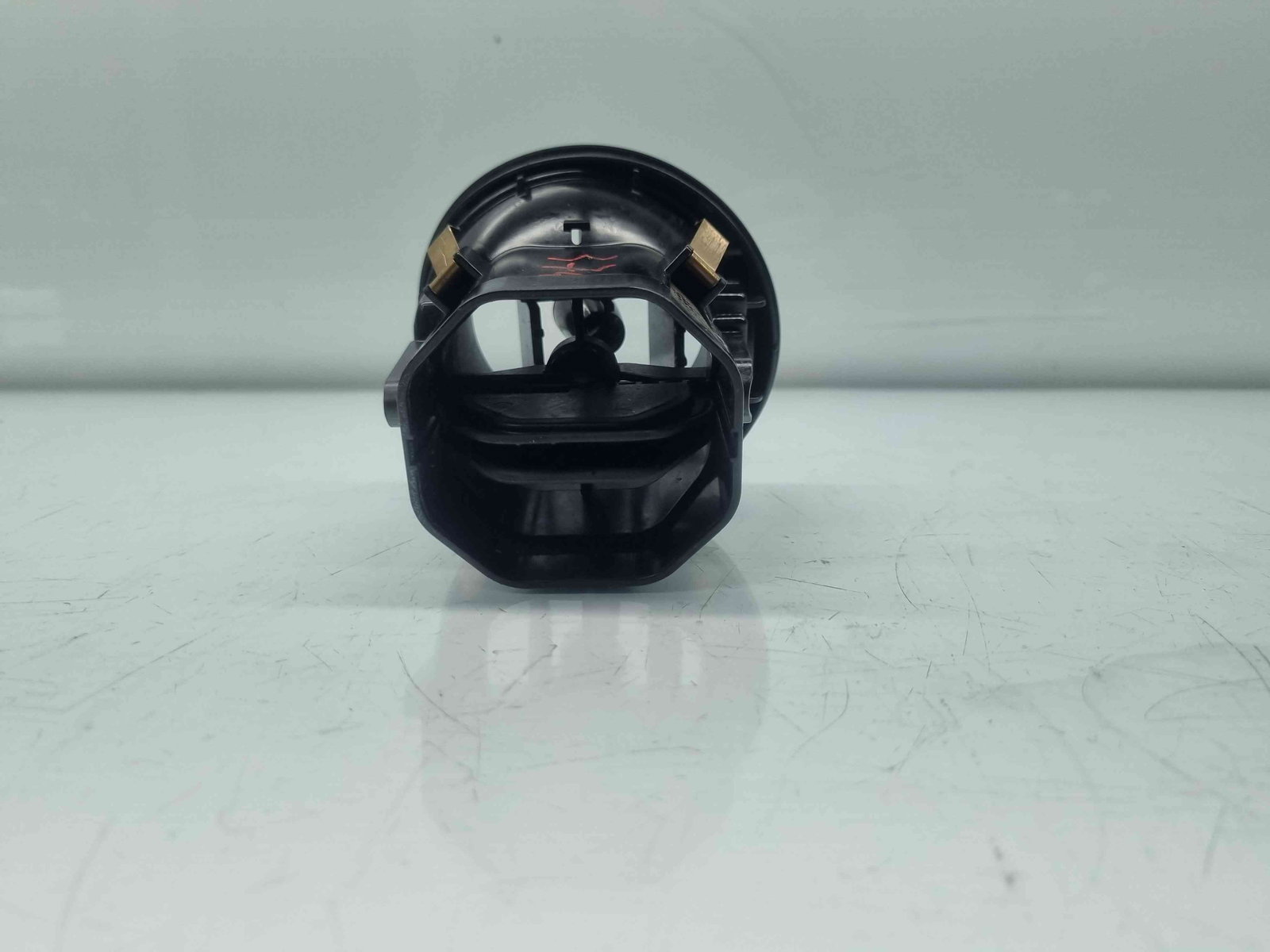 Grila aerisire centrala Mercedes Clasa C Combi (S205) [Fabr 2015-prezent] A2058304504 - imagine 3