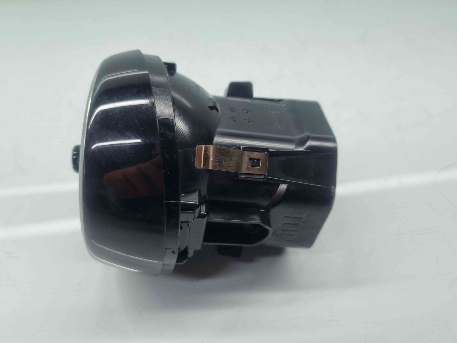 Grila aerisire centrala Mercedes Clasa C Combi (S205) [Fabr 2015-prezent] A2058304504 - imagine 2