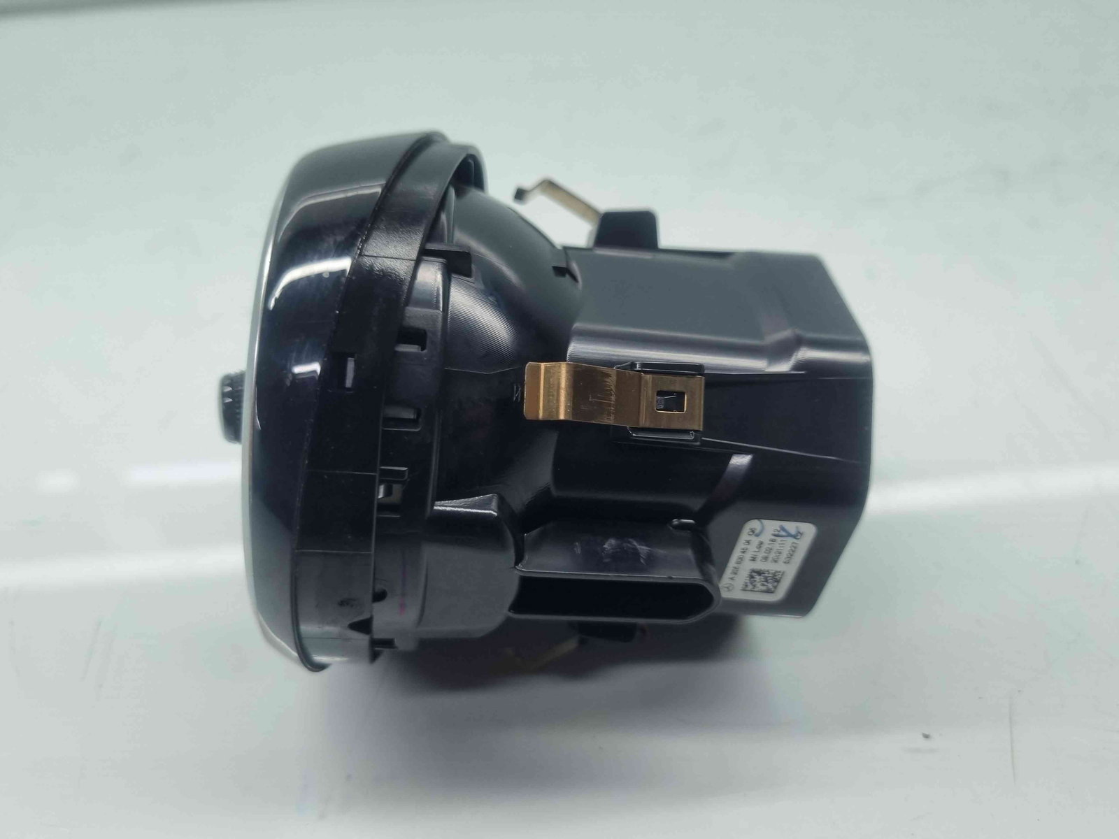 Grila aerisire centrala Mercedes Clasa C Combi (S205) [Fabr 2015-prezent] A20583045041 - imagine 2