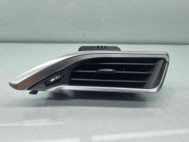  Grila aerisire dreapta Peugeot 2008 [Fabr 2013-prezent] 9673131677