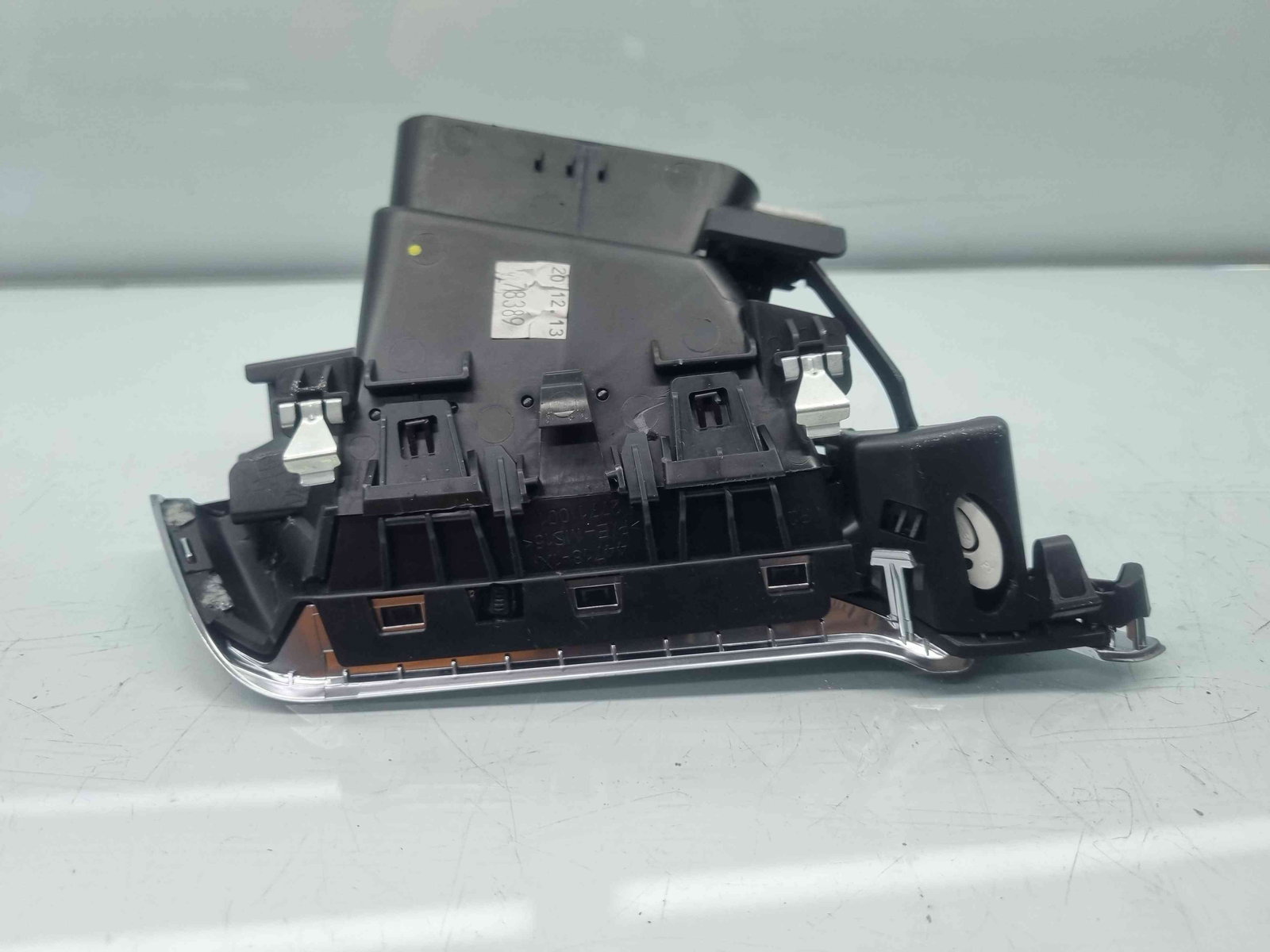 Grila aerisire dreapta Peugeot 2008 [Fabr 2013-prezent] 9673131677 - imagine 7