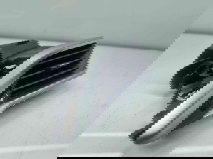  Grila aerisire stanga Peugeot 2008 [Fabr 2013-prezent] 9633131777