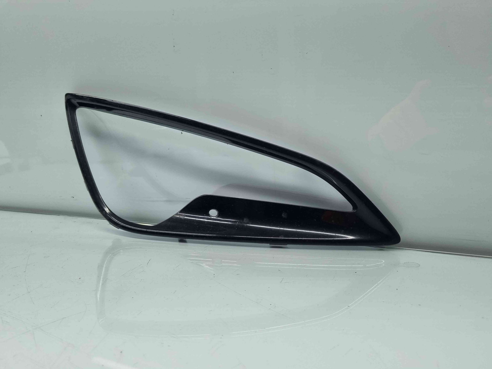 Grila proiector dreapta Hyundai i40 Wagon [Fabr 2012-2019] 86528-3Z000 - imagine 2