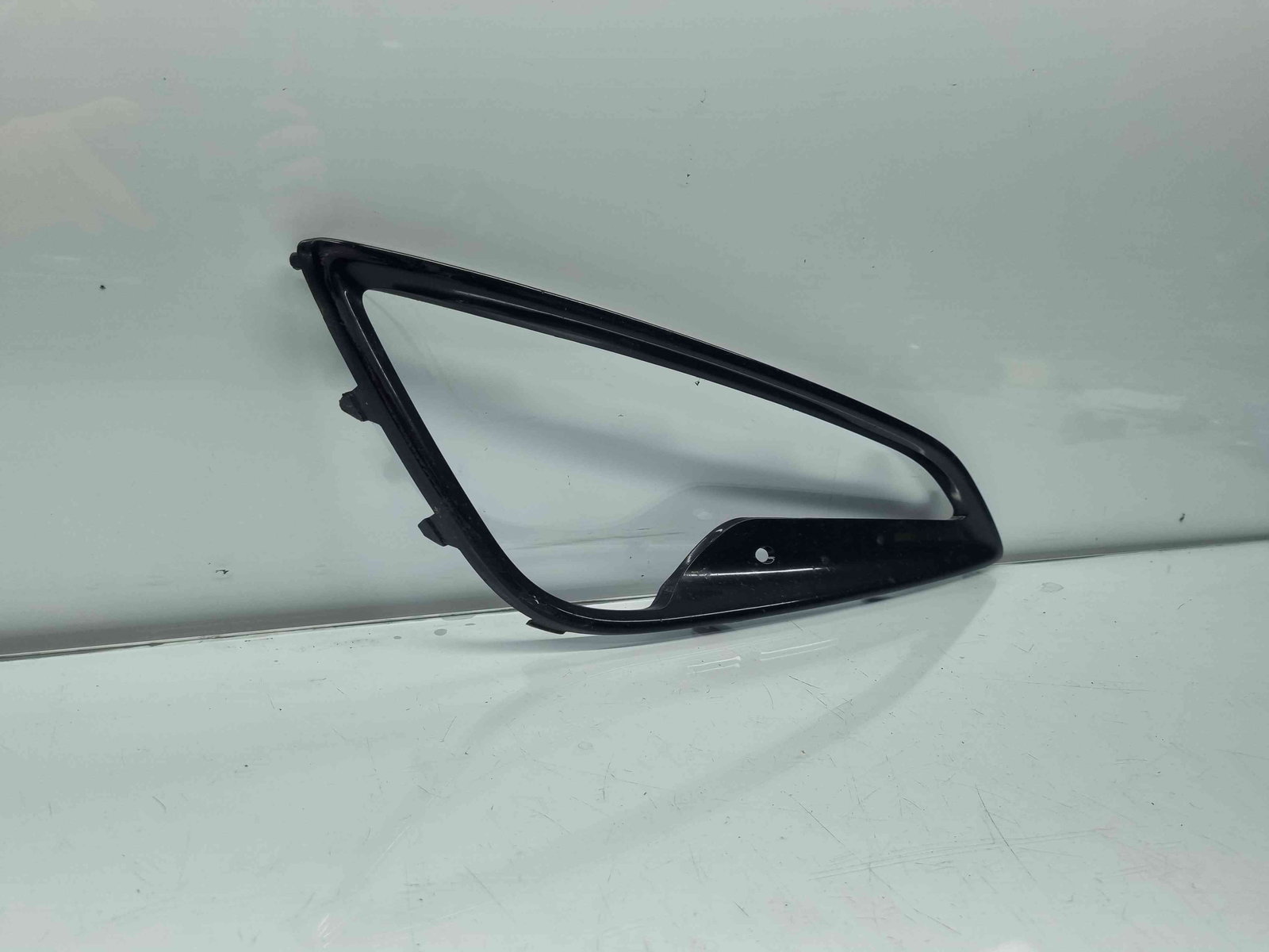 Grila proiector dreapta Hyundai i40 Wagon [Fabr 2012-2019] 86528-3Z000 - imagine 3