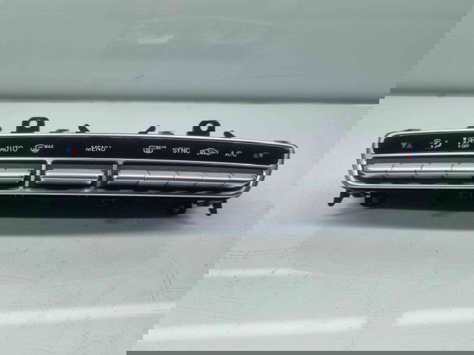  Panou comanda clima Mercedes Clasa C Combi (S205) [Fabr 2015-prezent] A2059058813