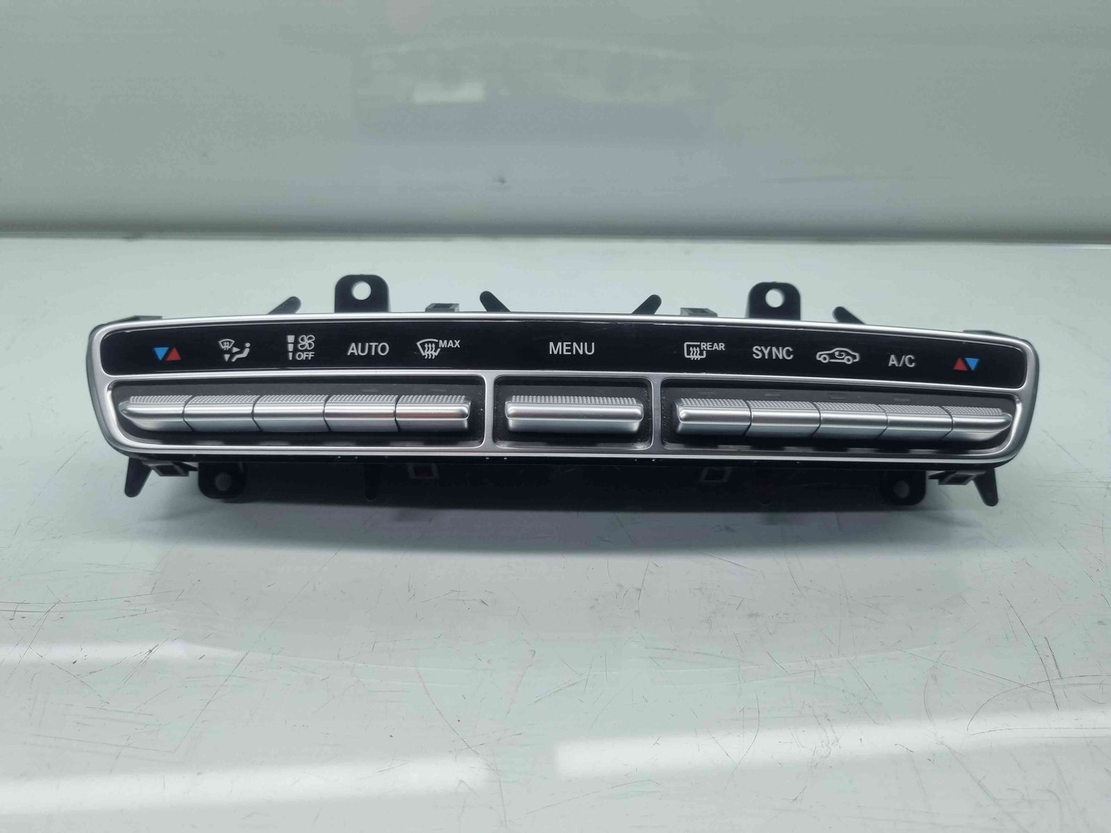 Panou comanda clima Mercedes Clasa C Combi (S205) [Fabr 2015-prezent] A2059058813 - imagine 1