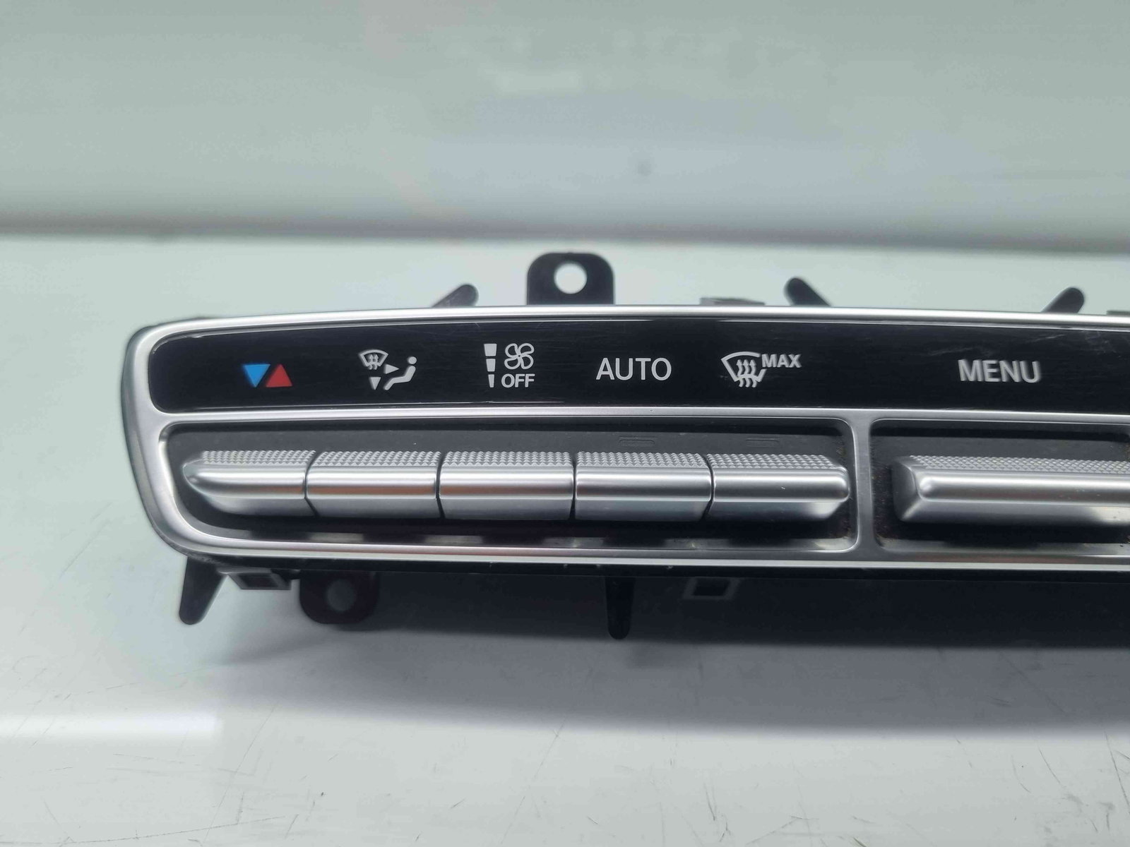 Panou comanda clima Mercedes Clasa C Combi (S205) [Fabr 2015-prezent] A2059058813 - imagine 3