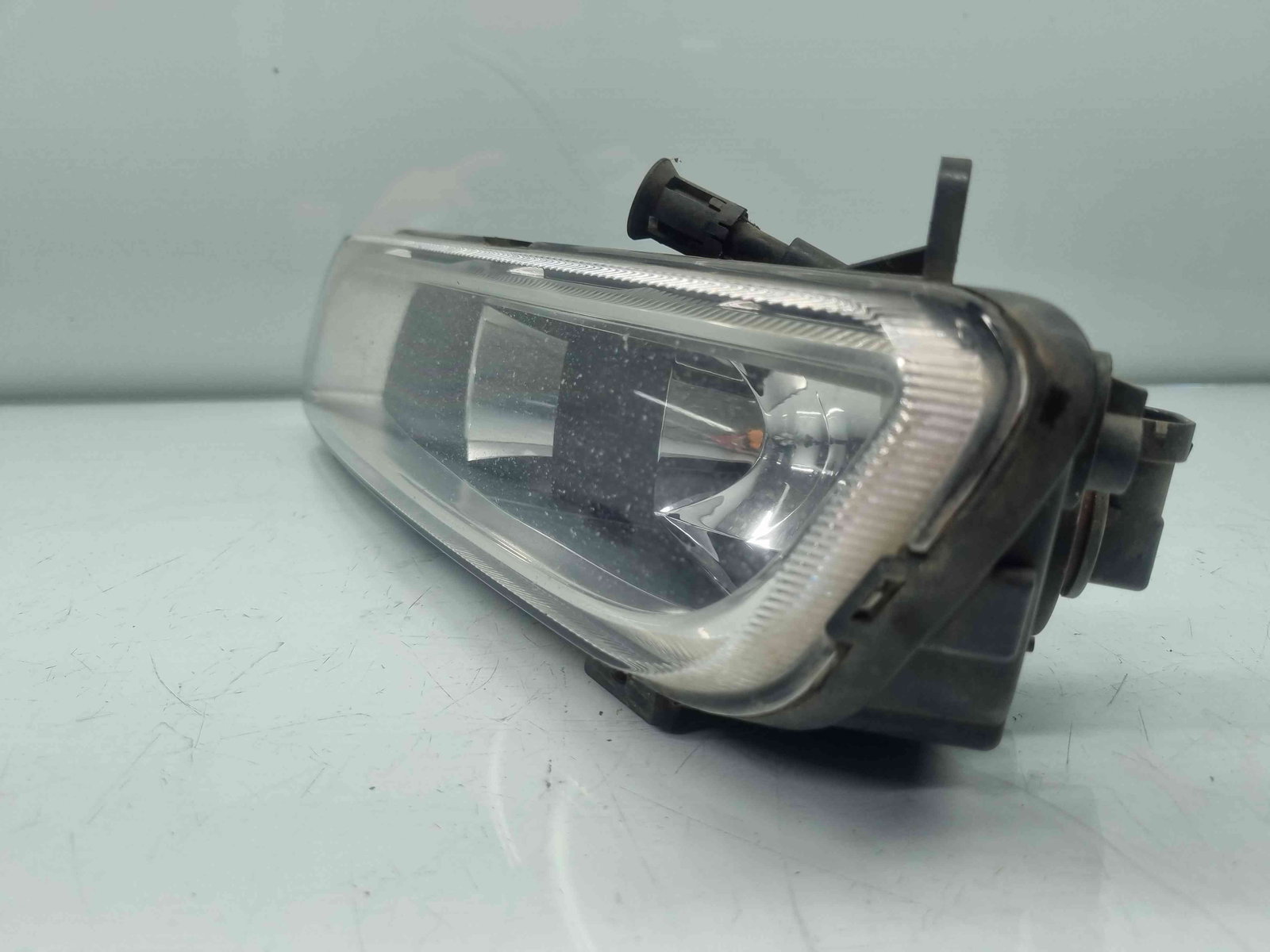 Proiector ceata dreapta OEM - imagine 3