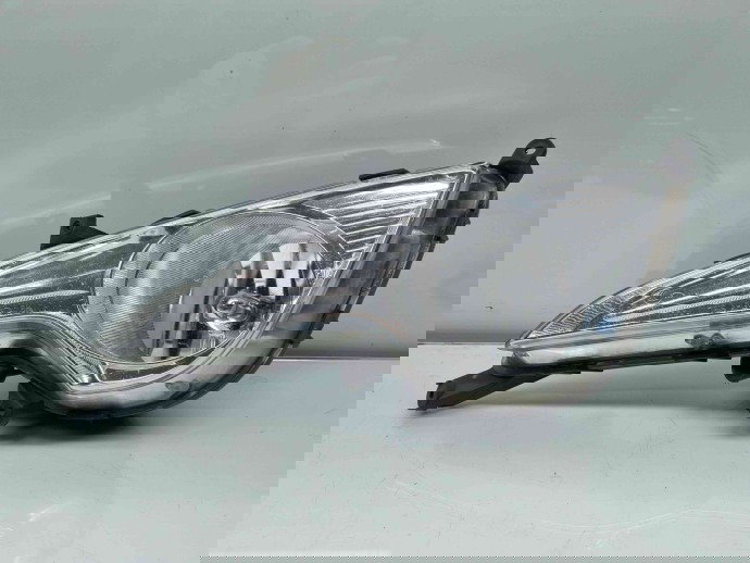  Proiector ceata stanga Hyundai i40 Wagon [Fabr 2012-2019] 92201-3Z010