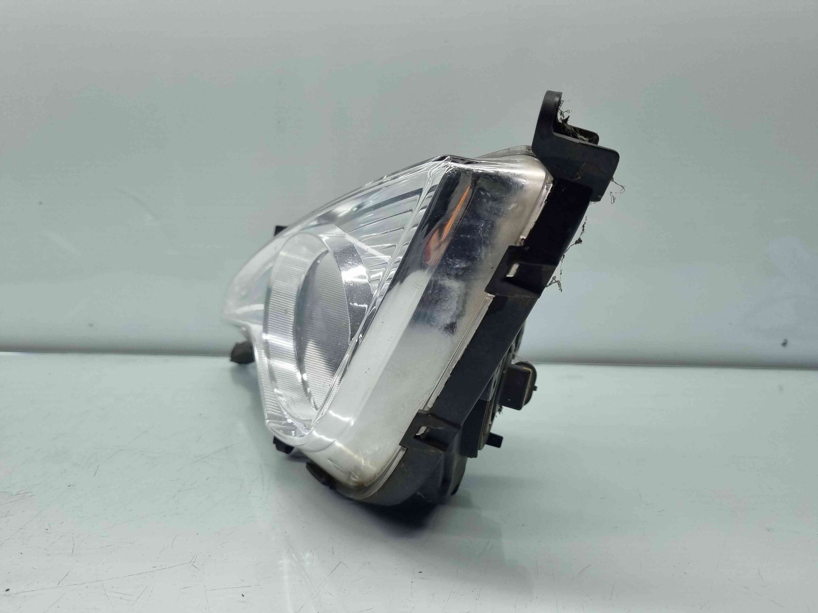 Proiector ceata stanga Hyundai i40 Wagon [Fabr 2012-2019] 92201-3Z010 - imagine 3