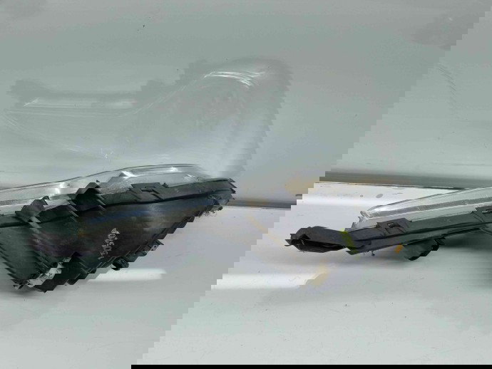  Proiector ceata stanga Hyundai i40 Wagon [Fabr 2012-2019] 92201-3Z010