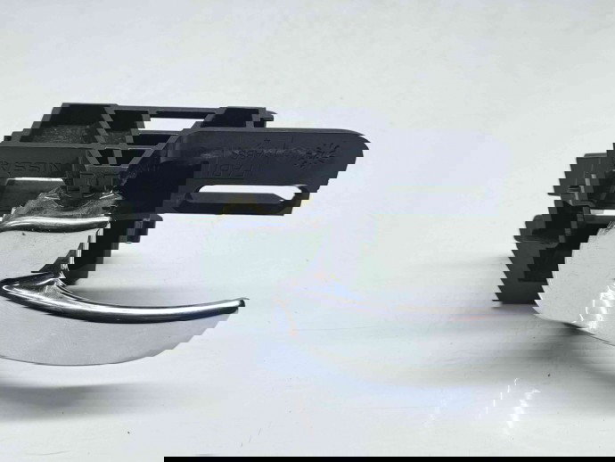  Maner interior stanga fata Nissan Qashqai Facelift (2) [Fabr 2009-2013] 80671JD08449