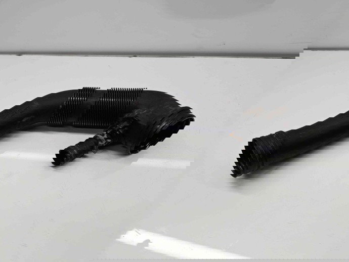 Tub admisie aer  Volkswagen Golf 5 (1K1) [Fabr 2004-2008] 1K0129684 1.6 Benz BSE 75KW / 102CP