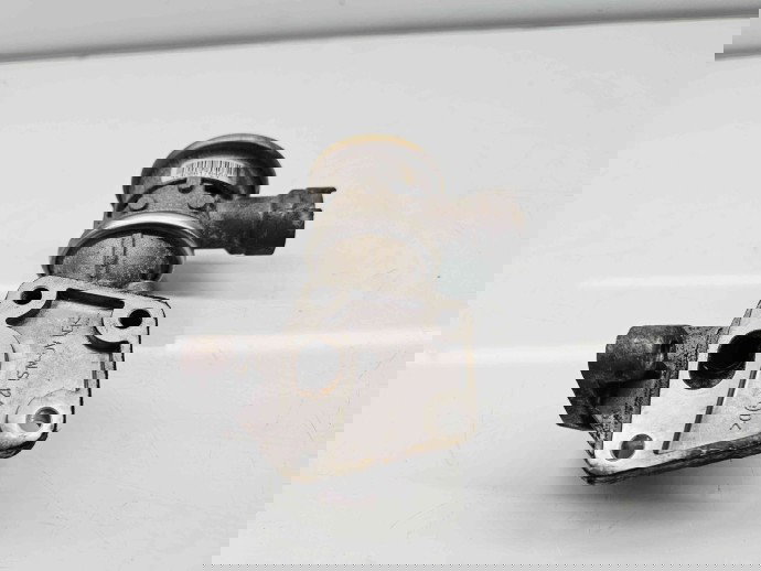 Supapa EGR  Volkswagen Passat B6 (3C2) [Fabr 2005-2010] 06A131351F 1.6 Benz BSE 75KW / 102CP