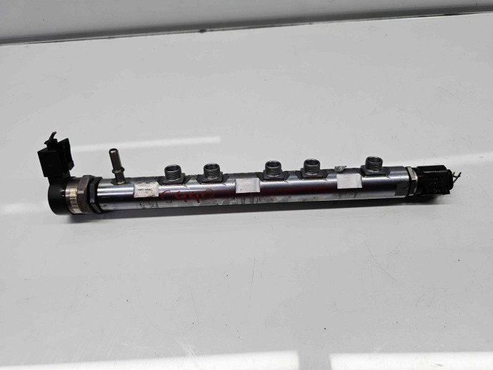 Rampa injectoare  Bmw 1 (E81, E87) [Fabr 2004-2010] 7809127 2.0 N47D 105KW / 143CP