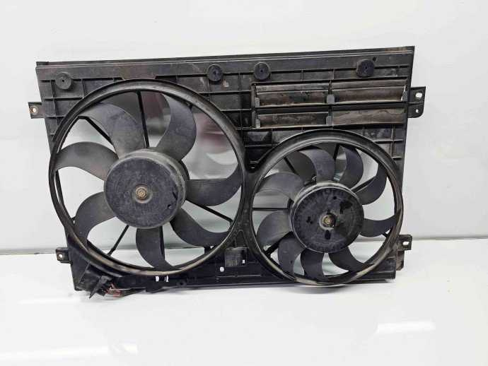 Electroventilator  Volkswagen Passat B7 (362) [Fabr 2010-2014] 1K0121207BC 2.0 TDI CBBB 125KW / 170CP