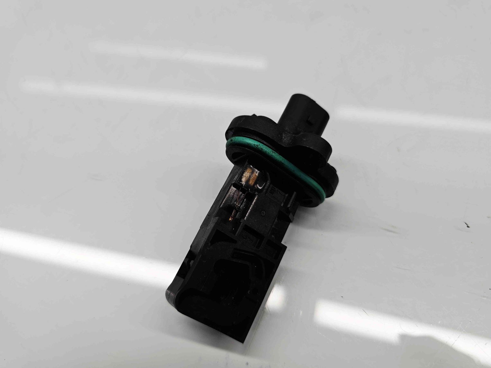 Senzor debitmetru aer Opel Zafira C (P12) [Fabr 2011-2017] 13301682 1.6 cdti B16DTL 81KW / 110CP - imagine 2