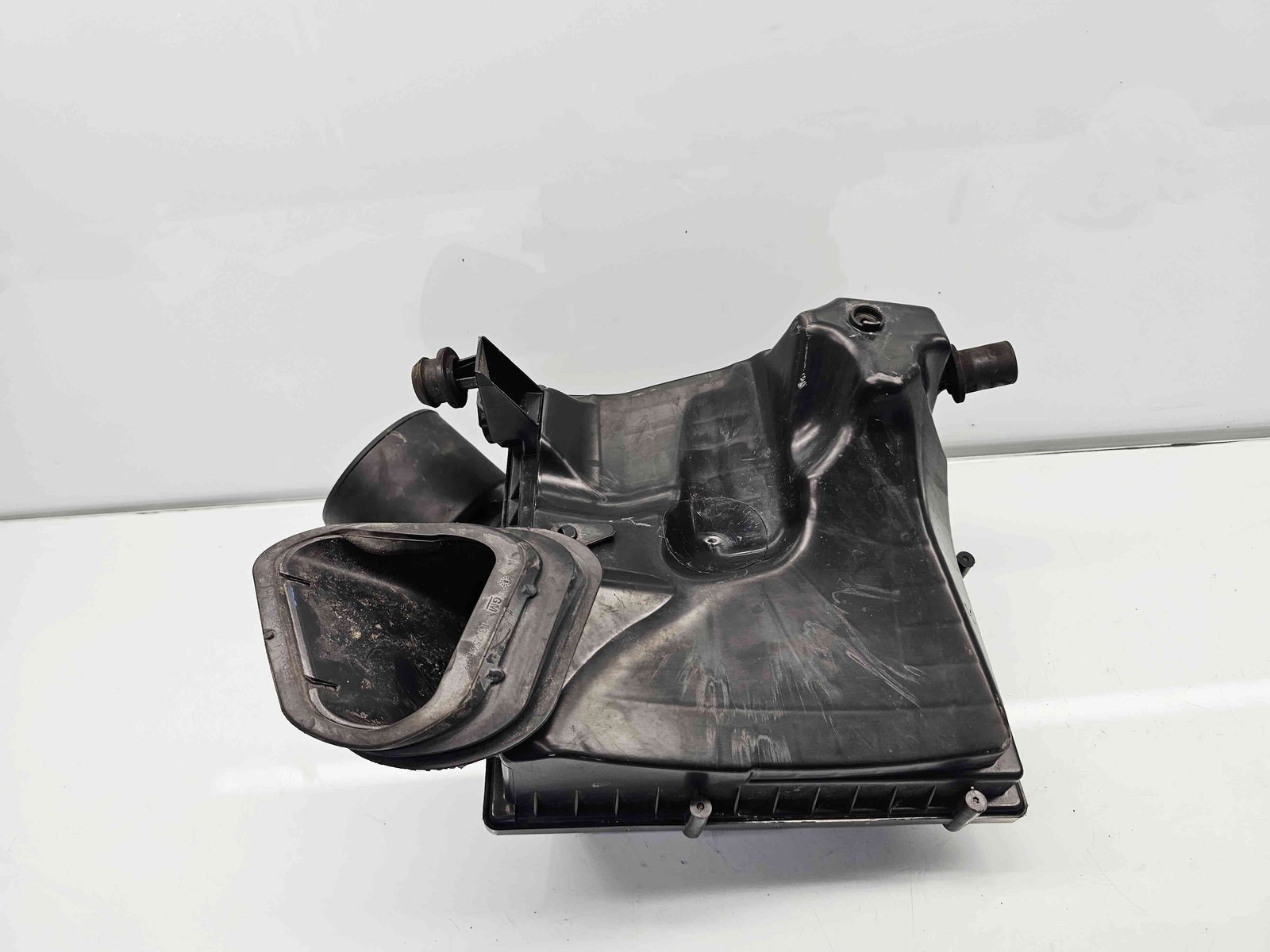 Carcasa filtru aer Opel Zafira C (P12) [Fabr 2011-2017] 13379760 1.6 cdti B16DTL 81KW / 110CP - imagine 4