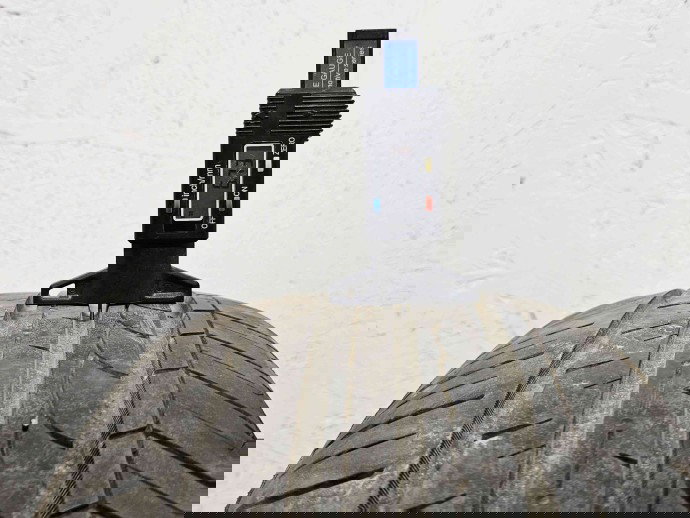 Anvelopa Vara Peugeot 308 [Fabr 2007-2013] 205 / 45 ZR17