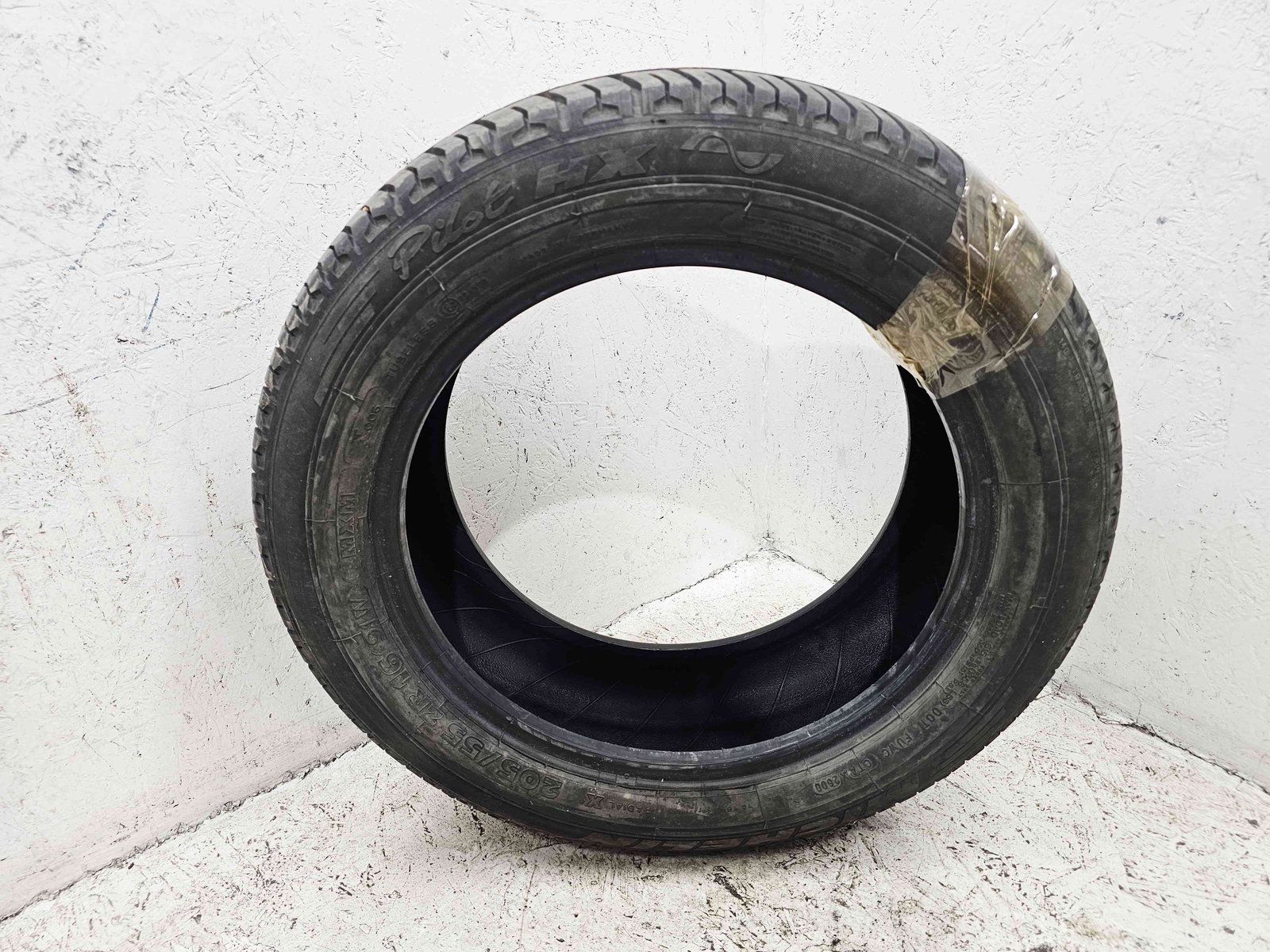 Anvelopa Vara Bmw 5 (F10) [Fabr 2011-2016] 205 / 55 ZR16 - imagine 1