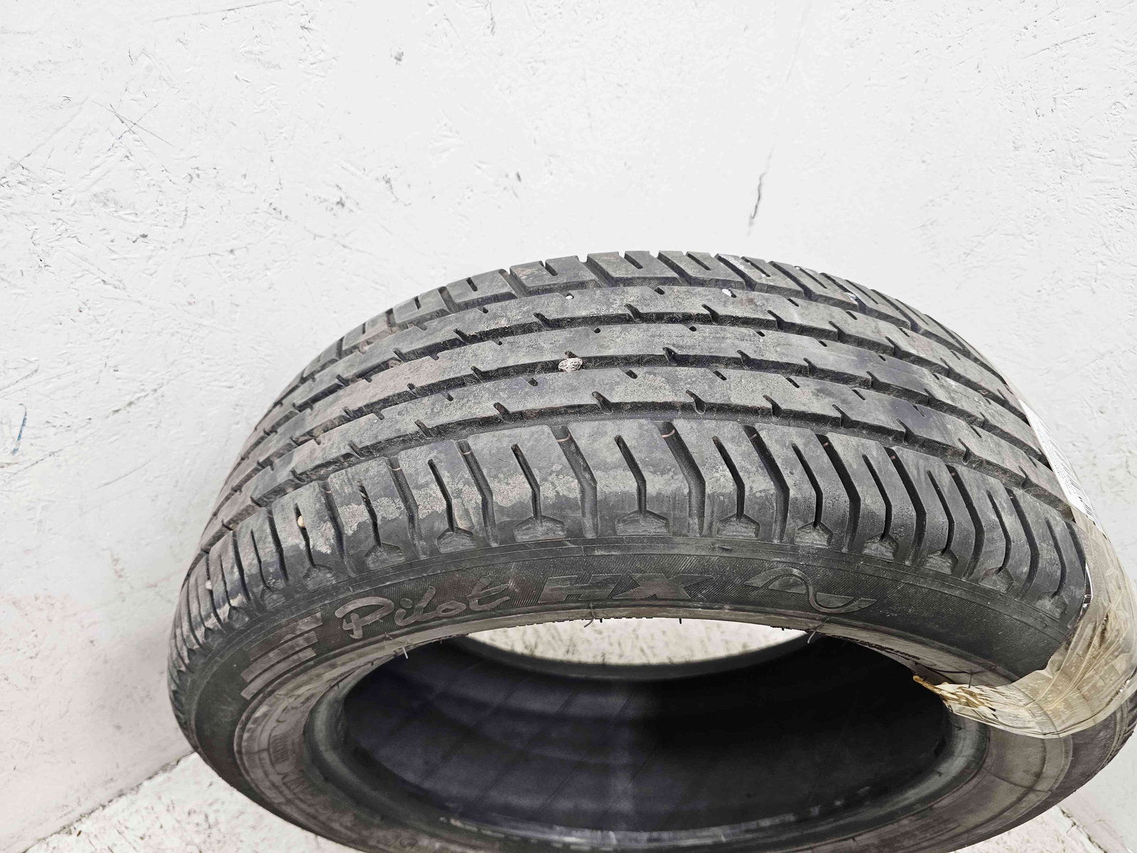 Anvelopa Vara Bmw 5 (F10) [Fabr 2011-2016] 205 / 55 ZR16 - imagine 2