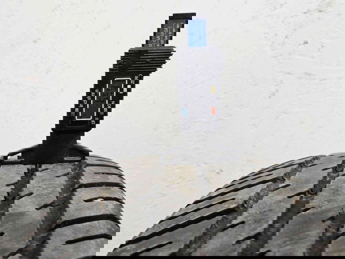 Anvelopa Vara Bmw 5 (F10) [Fabr 2011-2016] 205 / 55 ZR16