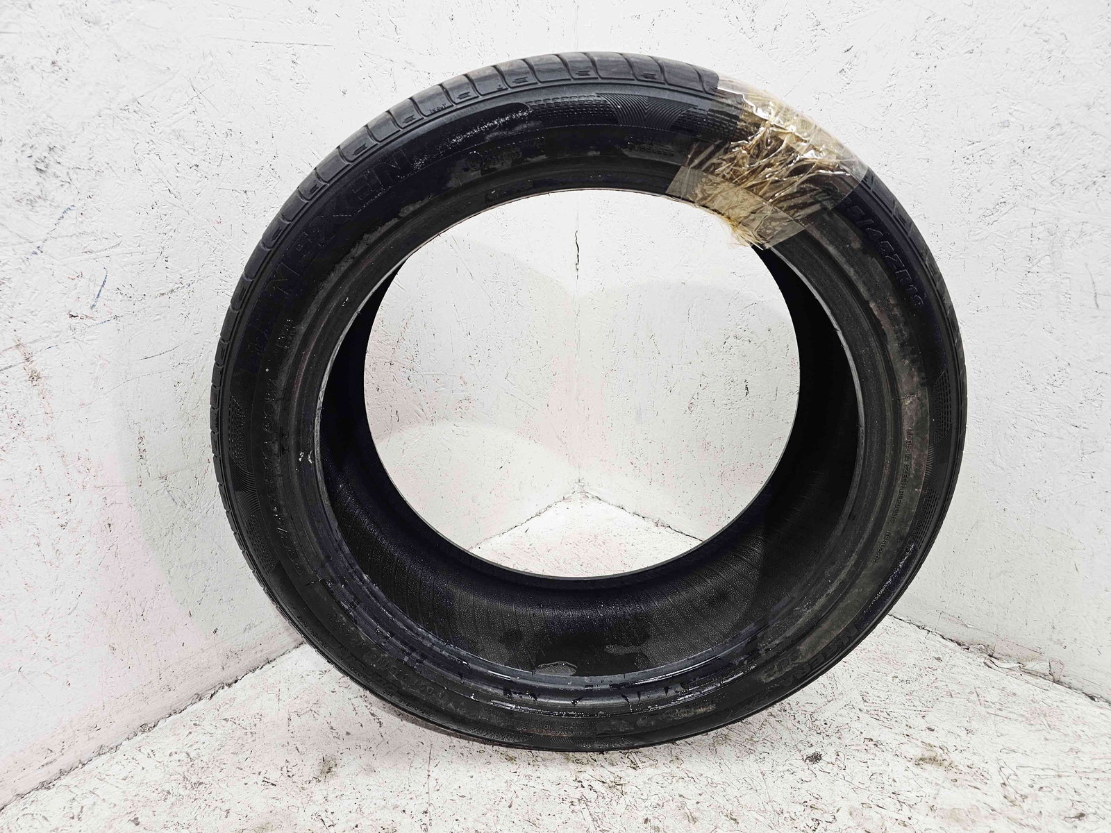 Anvelopa Vara Seat Ibiza 5 (6J5) FR [Fabr 2008-2017] 225 / 45 ZR19 - imagine 1