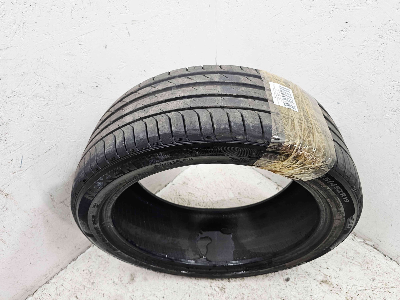 Anvelopa Vara Seat Ibiza 5 (6J5) FR [Fabr 2008-2017] 225 / 45 ZR19 - imagine 2