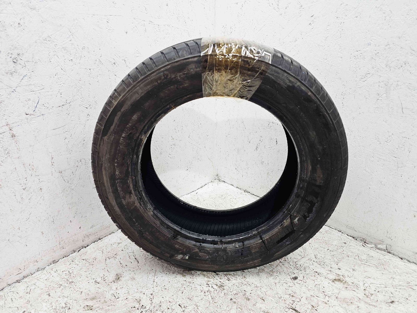 Anvelopa Vara Seat Ibiza 5 (6J5) FR [Fabr 2008-2017] 205 / 60 R16 - imagine 1