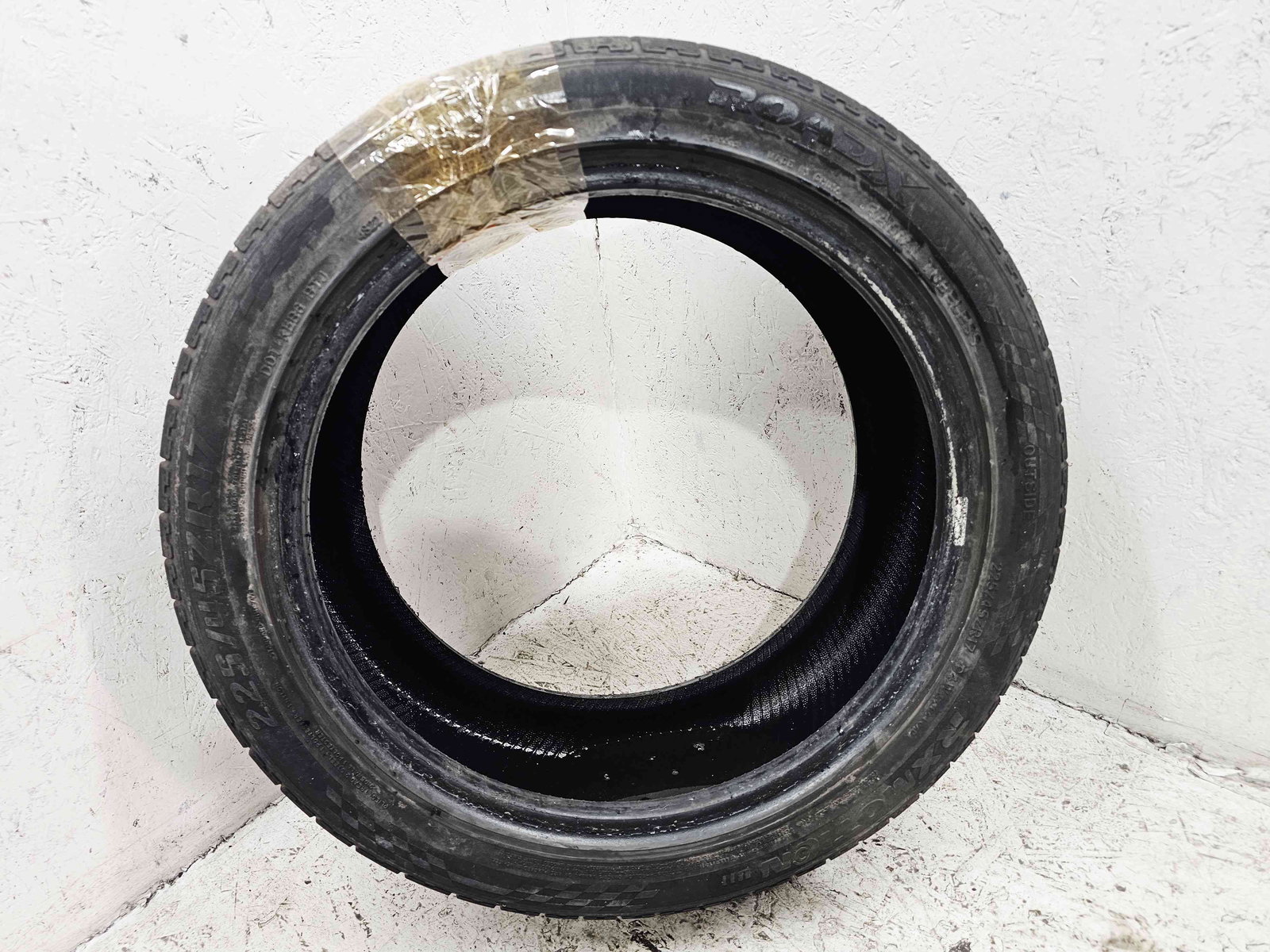 Anvelopa Vara Seat Ibiza 5 (6J5) FR [Fabr 2008-2017] 225 / 45 ZR17 - imagine 2