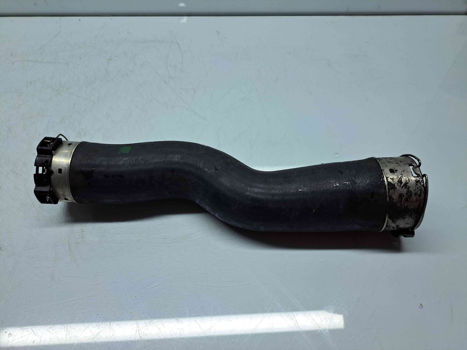 Furtun intercooler Bmw 5 (F10) [Fabr 2011-2016] OEM 2.0 N47D20 135KW / 184CP - imagine 4