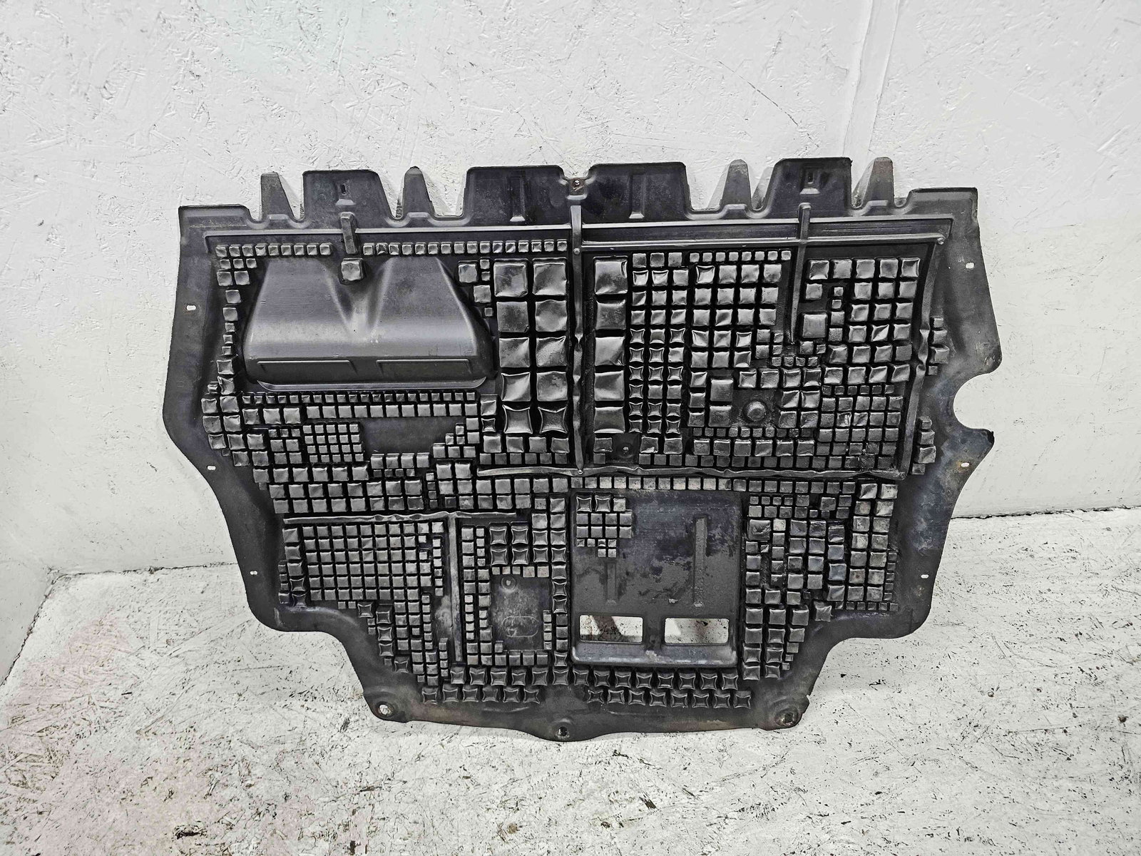 Scut motor Volkswagen Passat B7 (362) [Fabr 2010-2014] 3C0825237H - imagine 3