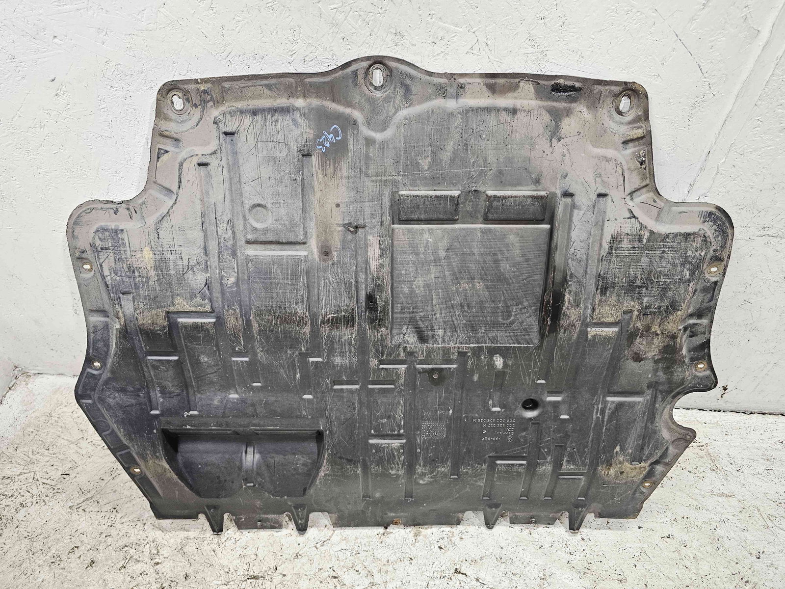 Scut motor Volkswagen Passat B7 (365) Variant [Fabr 2010-2014] 3C0825237H