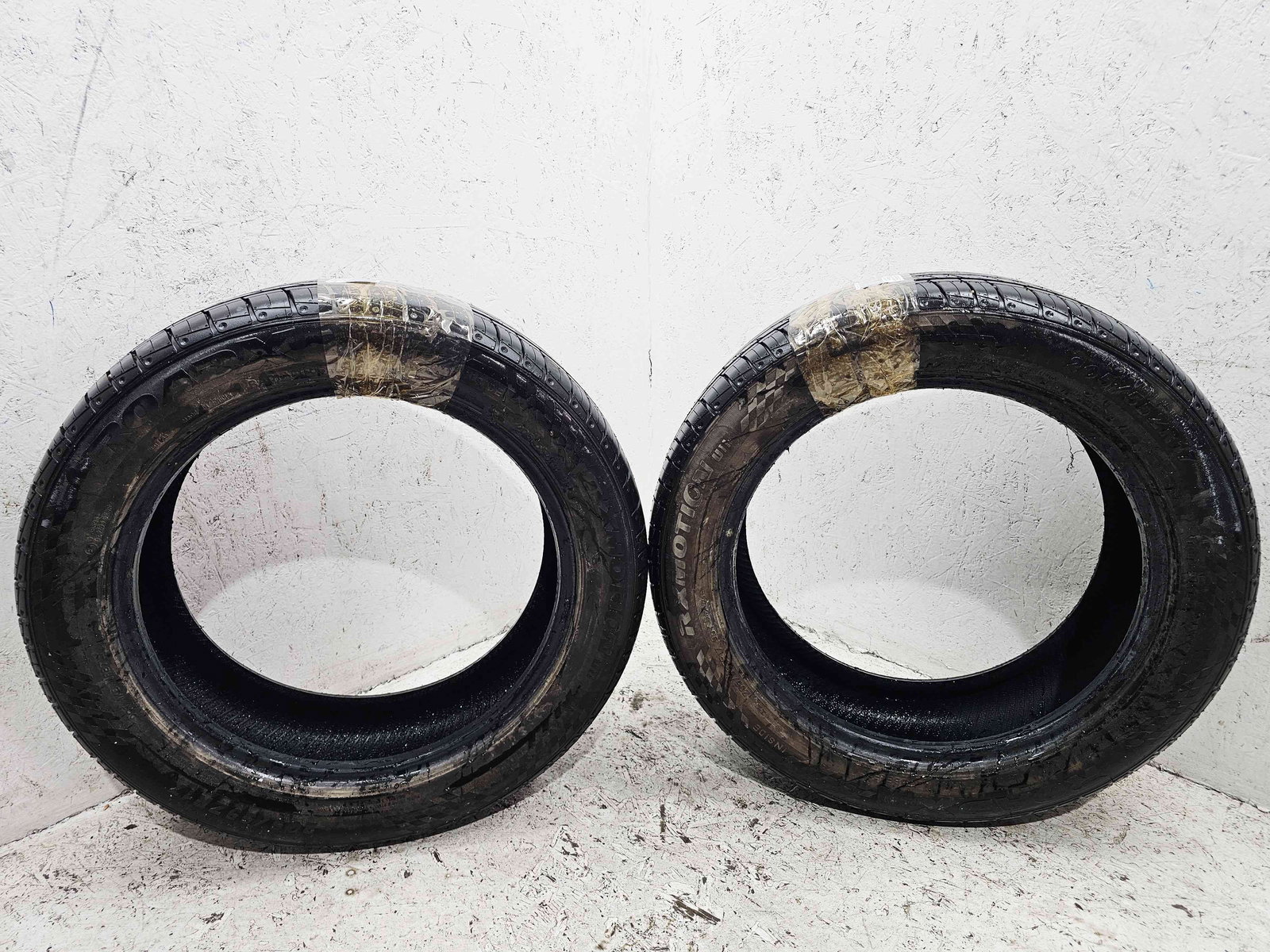 Set 2 anvelope vara Seat Ibiza 5 (6J5) FR [Fabr 2008-2017] 205 / 55 ZR17 - imagine 1