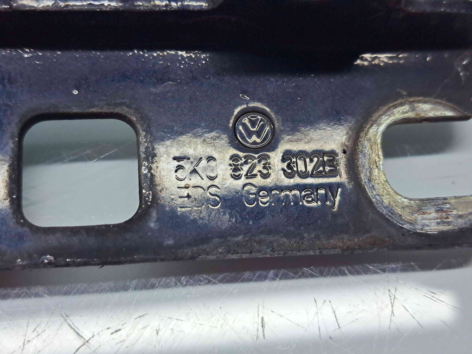 Set balamale capota Volkswagen Golf 6 (5K1) GTD [Fabr 2009-2013] 5K0823302B / 5K0823301B - imagine 4