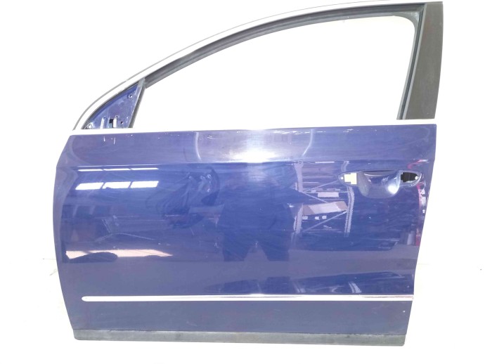 Usa stanga fata LA5E Volkswagen Passat B6 1.9 BXE 2005-2010