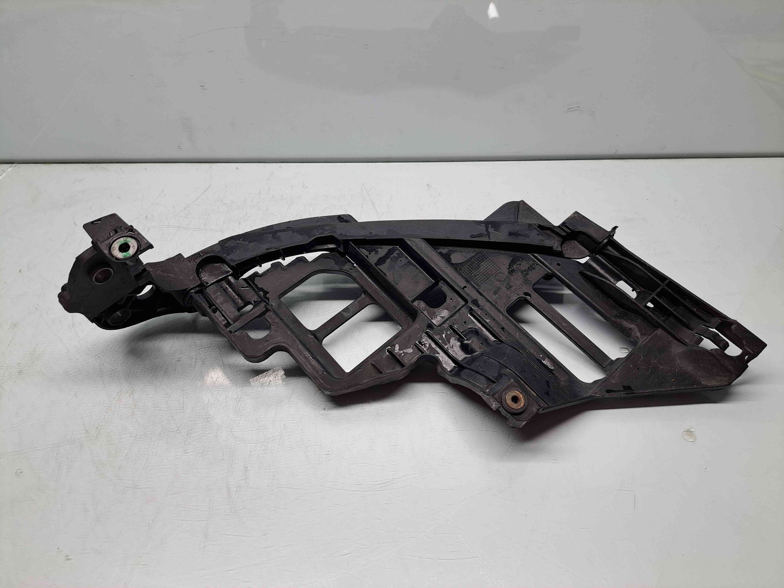 Suport far dreapta Volkswagen Golf 6 (5K1) GTD [Fabr 2009-2013] 5K0807228A - imagine 2