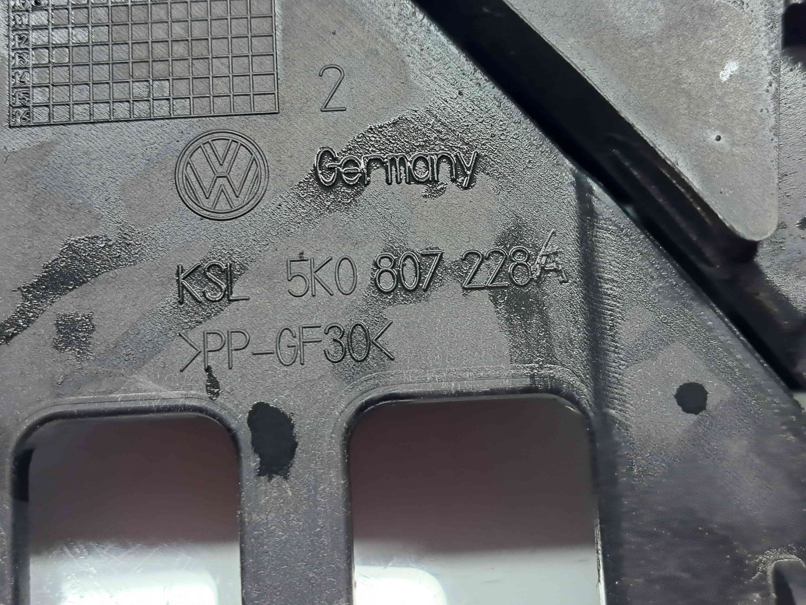 Suport far dreapta Volkswagen Golf 6 (5K1) GTD [Fabr 2009-2013] 5K0807228A - imagine 3