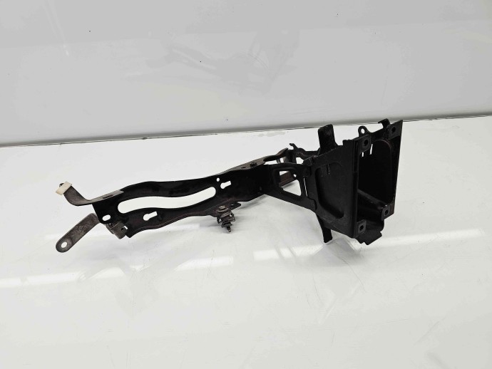 Suport far dreapta Bmw 1 (F21) [Fabr 2012-2017] KA9885