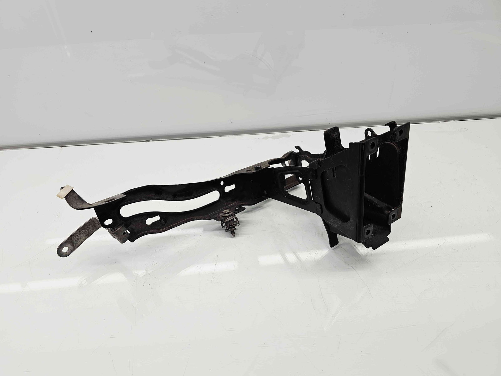 Suport far dreapta Bmw 1 (F21) [Fabr 2012-2017] KA9885 - imagine 4