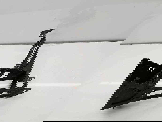 Suport far dreapta Bmw 1 (F21) [Fabr 2012-2017] KA9885