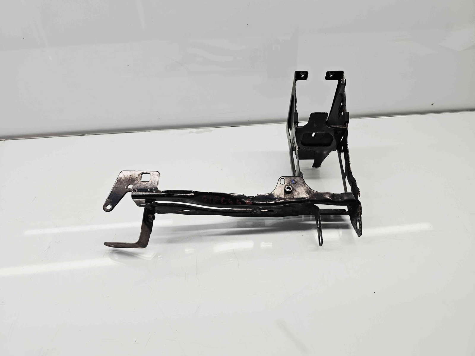 Suport far stanga Bmw 1 (F21) [Fabr 2012-2017] KA9885 - imagine 1