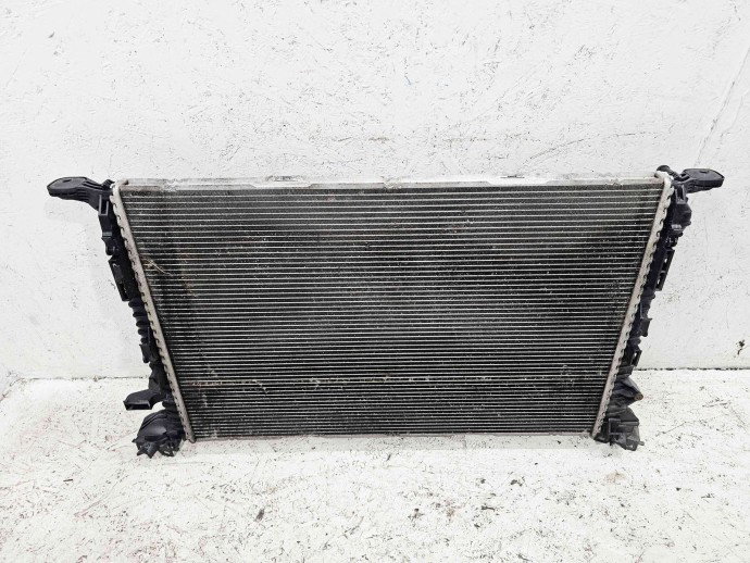 Radiator apa  AUDI Q5 (8RB) [ Fabr 2008-2016] 8K0121251L 2.0 TDI CGLC 130KW / 177CP